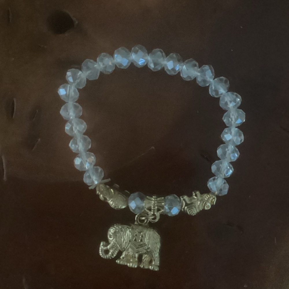 Elegant Gold Elephant Charm Bracelet with Crystal Beads